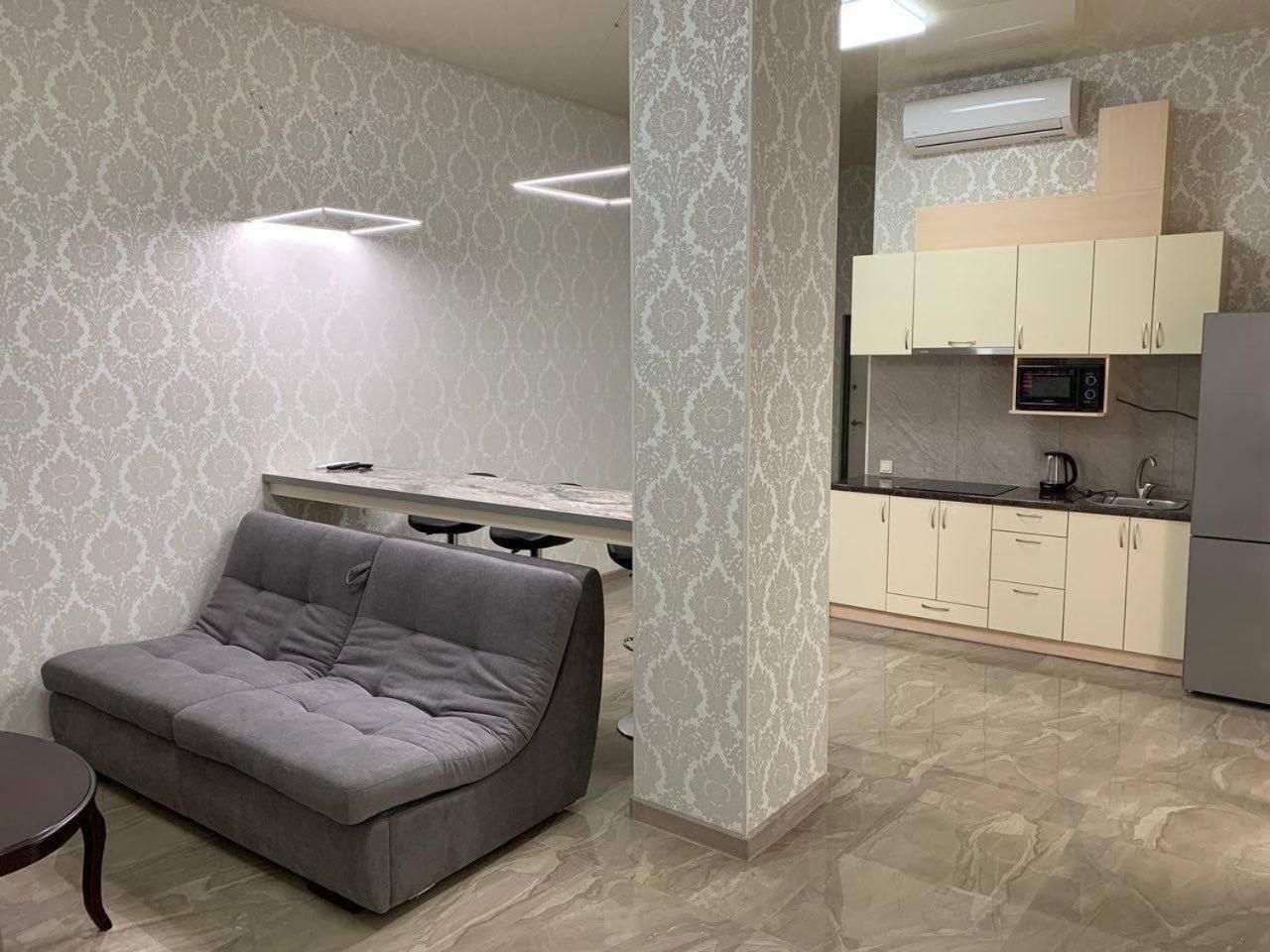 Центр Яворницького 55 Пассаж Apartment Dnipro Luaran gambar